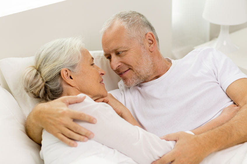 old_couple_in_bed